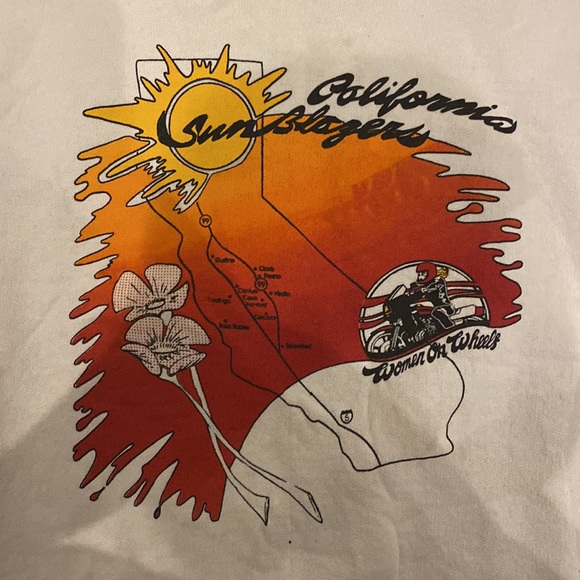 Vintage Women on Wheels Crewneck - Picture 2 of 3